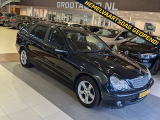 Mercedes-Benz Combi 180 Kompressor OPKNAPPER Airco, Trekhaak, Stuurbekrachtiging