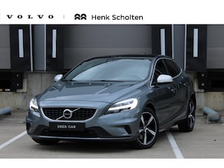 Volvo V40 1.5 T3 Polar+ Sport | Lichtmetalen Velgen 17" | Lederenbekleding | Harman/Kardon Audiosysteem | Electronic Climate Controle | Voorstoelen Verwarmend | Cruise Control | Leyless Entry+ Keyless Start | LED koplampen | Navigatiesysteem Full Map + Hard Disk | Panoramadak |