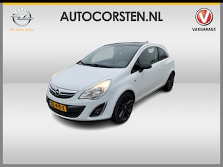 Opel Corsa 1.4I-16V 90pk Black-Edition Airco Radio cd/mp3 Elek.Ramen/Spiegels Sport-Comfort Stoelen Zwart Dak + Pianolak-delen Multi-Func.Stuur  Mistlampen  Privacy-glas Isofix LM-velgen volledig onderhouden , laatste beurt bij 216.000 km