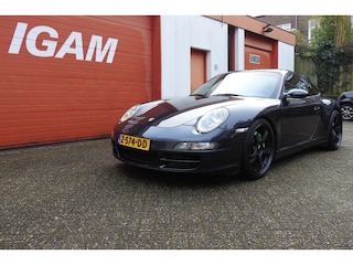 Porsche 911 3.6 Carrera (997)