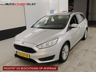 Ford Focus Wagon 1.0 Trend 1e Eigenaar | Volledig onderh | NAP | BTW | Trekhaak | Airco | Radio CD | Start/Stop | Hill-Hold | Elek ramen