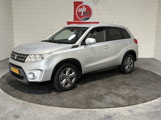 Suzuki Vitara 1.6 Exclusive, Automaat, Org NL auto, Volledig dealer onderhouden, Camera, Trekhaak, Cruise, Clima, Navigatie, 17 inch All season, Isofix