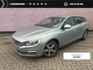 Volvo V60 1.6 T3 Kinetic | Parkeersensoren | Bi-Xenon Koplampen | Cruise Control Adaptief | BLIS | Stoelverwarming | Navigatie | High Performance Audio