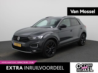 Volkswagen T-Roc 1.5 TSI Sport Black Style 150PK | Navigatie | Climate Control | Cruise Control