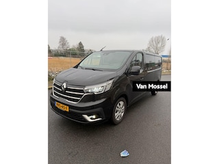 Renault Trafic 2.0 dCi 130 T30 L2H1 Business | Schuifdeur rechts | Navigatie | Camera | 3 Persoons