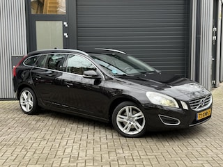 Volvo V60 1.6 T3 Summum