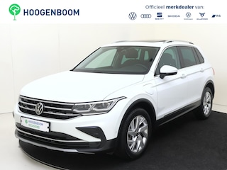 Volkswagen Tiguan 1.4 TSI eHybrid Elegance | SoH 91% | Panoramadak | Achteruitrijcamera | 3-zone airco | LED matrix verlichting | Keyless | Adaptieve cruise control | CarPlay | Navigatie |