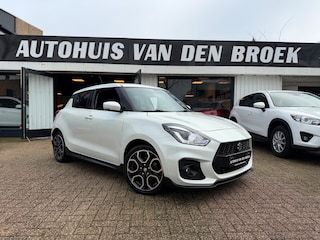Suzuki Swift 1.4 Sport|Xenon|Navi|Cruise|Carplay|Led|Full Option|Camera|Stoelverw|Nw Apk