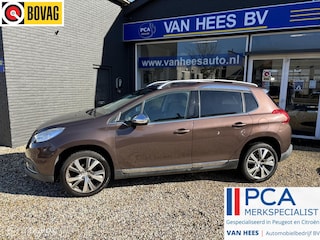 Peugeot 2008 1.6 VTi Féline leer Panoramadak navigatie NAP PDC voor en achter