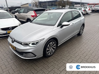 Volkswagen Golf 1.4 eHybrid Style | ELEKTR. STOEL INCL GEHEURGEN EN MASSAGE | STOELVERWARMING | ADAPTIVE CRUISE | PARK SENS V+A | ALL SEASON | NAVI | LANE ASSIST