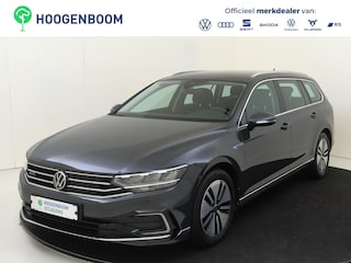 Volkswagen Passat Variant 1.4 TSI PHEV GTE Business | SoH 87% | Trekhaak | Keyless | Achteruitrijcamera | Navigatie | Adaptieve cruise control | Stoelverwarming | 3-zone airco |
