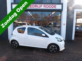 Toyota Aygo 1.0 VVT-i White Edition LED,GOED ONDERHOUDEN !