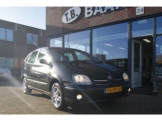 Nissan Almera Tino 1.8 Acenta