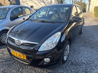 Hyundai i20 1.2i Plus KM 98768 MET NAP