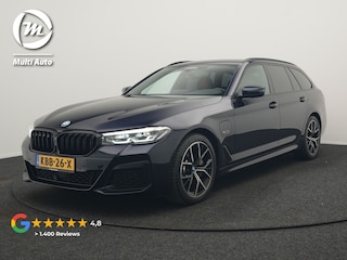 BMW 5-serie Touring 530e M Sport Plug in Hybrid 293pk Dealer O.H PHEV | Trekhaak af fabriek | Adaptive Cruise | 19"L.M | Lederen Sportstoelen Verwarmd | Camera & Parkassist | Apple Carplay | Sfeerverlichting |