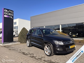 Volkswagen Tiguan 1.4 TSI R-Line Vol Opties !