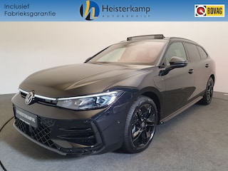 Volkswagen Passat Variant 1.5 eHybrid 272pk DSG/AUT R-Line Wegklapbare trekhaak, Panoramadak, 360 camera