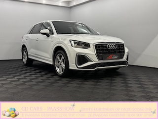 Audi Q2 35 TFSI S-line Airco, Parkeersensoren, Navi, Cruise control adaptief, Stoelverwarming, A start stop