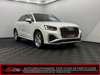 Audi Q2 35 TFSI S-line Airco, Parkeersensoren, Navi, Cruise control adaptief, Stoelverwarming, A start stop