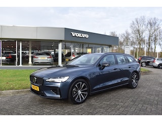 Volvo V60 T6 AWD 350PK Plug-in Hybrid Plus Dark | Trekhaak | H&K | 360 Camera| BLIS | ACC | Leder | Stuurverwarming