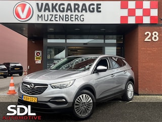 Opel Grandland X 1.2 Turbo Innovation 130PK // LED // CAMERA // PDC V+A // CLIMA // NAVI + CARPLAY