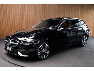 Mercedes-Benz C-klasse Estate 300 e AMG Line Panodak Leer 360° Navi Cimate LED Nightpack PTS Ambient Elekt. achterklep Elektr. trekhaak LM velgen BTW auto!