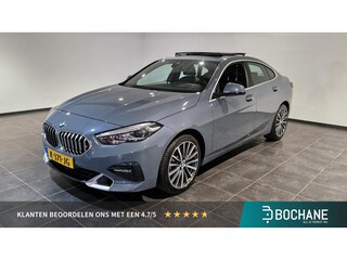 BMW 220i High Executive Edition | Panoramadak | Leder | Adaptieve cruise control | Head-Up | Trekhaak |