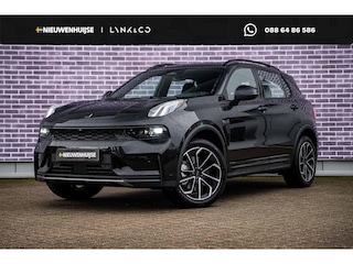 Lynk & Co 01 1.5 Plug-in Hybrid Core | GRATIS TREKHAAK | Nieuw Model | Achteruitrijcamera | Parkeersensoren | Stoelverwarming | Apple Carplay | Android Auto | Navigatie | Adaptieve Cruise Control