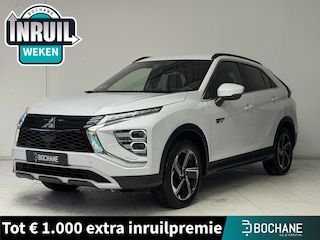 Mitsubishi Eclipse Cross 2.4 PHEV Intense+ | Trekhaak | Stoelverwarming | Navigatie | Achteruitrijcamera |