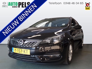 Opel Astra Sports Tourer 1.2 Business Edition 110pk Navigatie, Achteruitrijcamera, Clima controle, Stoel/Stuur verwarming, Elek ramen V/A, Elek spiegels, Sportstoelen, Pdc achter, Lm velgen 16', Xenon verlichting, Nederlandse auto!! Bovag afleverpakket 695,-