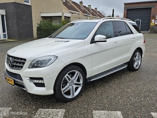 Mercedes-Benz M-klasse 350 BlueTEC V6 Aut. Vol opties Nieuwstaat