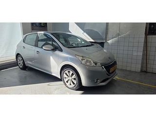 Peugeot 208 1.2 VTi Envy