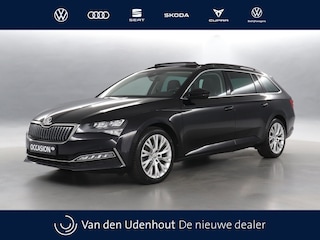 Skoda Superb Combi 1.4 TSI iV 218pk PHEV Business Plus / Panoramadak / Trekhaak / Alcantara / Wordt Verwacht