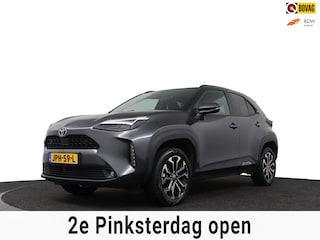 Toyota Yaris Cross 1.5 Hybrid 115 pk First Edition Winterpakket/Camera/Carplay/PDC voor en achter