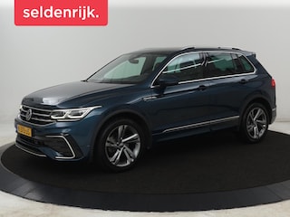 Volkswagen Tiguan 1.5 TSI R-Line | Stoelverwarming | Adaptive cruise | Matrix LED | Keyless | 19'' | Parkeerhulp | Virtual Cockpit | Carplay | Navigatie | Climate control