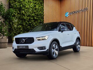 Volvo XC40 2.0 T4 R-Design | Dealer onderhouden! | Trekhaak | Camera | Panoramadak | Adaptive Cruise | Memory