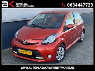 Toyota Aygo 1.0 VVT-i Dynamic Orange Nieuwe apk Nap Nette auto