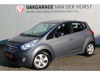 Kia Venga 1.6-125pk CVVT X-ecutive. Keurig nette en goed onderhouden hoogzitter ! Autm. airco, LM wielen, trekhaak, cruise control, metallic lak, elektr ramen v+a, parkeersensoren achter etc.