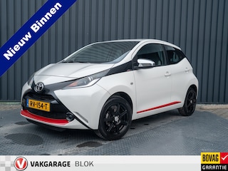 Toyota Aygo 1.0 VVT-i x-play | Camera | Lm-Velgen | Climate Control | Prijs Rijklaar!!