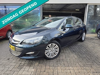 Opel Astra 1.4 Turbo Blitz | 2E EIGENAAR | 12MND GARANTIE | AIRCO | CRUISE | TREKHAAK | LMV