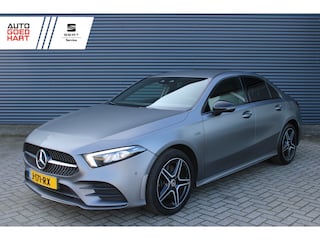 Mercedes-Benz A-klasse 250 e Business Solution AMG Limited Sfeerverlichting Camera Leer/Alcantara