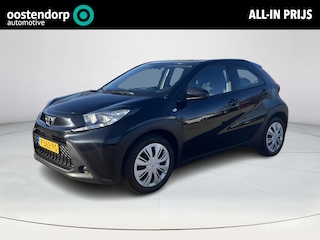 Toyota Aygo 1.0 VVT-i MT Play | Carplay | Airconditioning | Parkeercamera | Adaptive cruise control |
