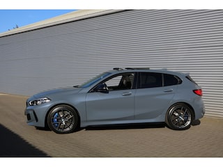 BMW M135i xDrive High Executive (Panodak Sportleder/Memory Carplay HeadUp HarmanKardon Camera Keyless Full-Led PrivacyGlass)