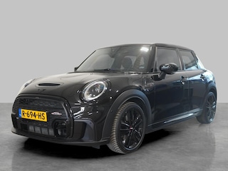 Mini Mini 2.0 Rockingham GT Edition Black Trim | Leder | Camera | ACC | Keyless | Stoel- en Stuurverwarming | Nieuwstaat!