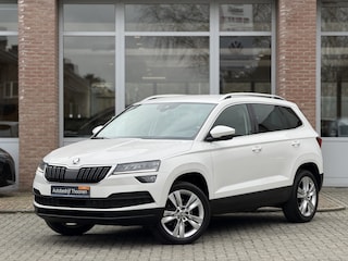 Skoda Karoq 1.0 TSI Style Business | Trekhaak | Keyless | Canton | Camera