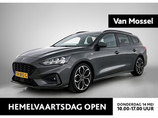 Ford Focus Wagon 1.0 EcoBoost ST Line Business | Elektrisch inklapbare Trekhaak | Cruise Control | Parkeersensoren voor en achter | Navi |