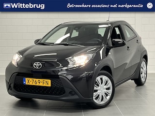 Toyota Aygo 1.0 VVT-i MT Play APPLE / ANDROID NAVIGATIE | AIRCO | ZUINIGE AUTO!