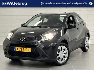 Toyota Aygo 1.0 VVT-i MT Play APPLE / ANDROID NAVIGATIE | AIRCO | ZUINIGE AUTO!