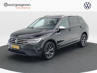 Volkswagen Tiguan 1.5 TSi 150 Pk Automaat R-Line 7p. | Trekhaak | Panorama Dak | Adaptive Cruise | Camera | Stoelverwarming| 18 Inch | 34.080 Km !!
