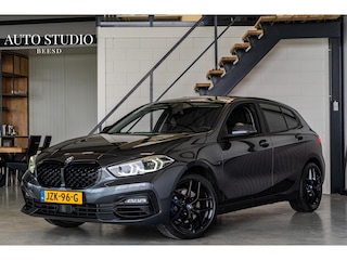 BMW 118i High Executive M | Carplay | Stoelverwarming | Led